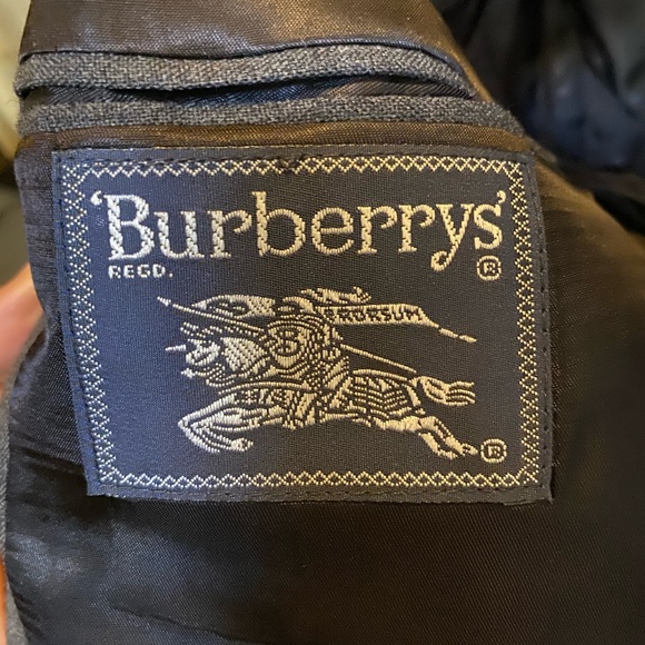 Burberry jacket - Picture 3 of 3